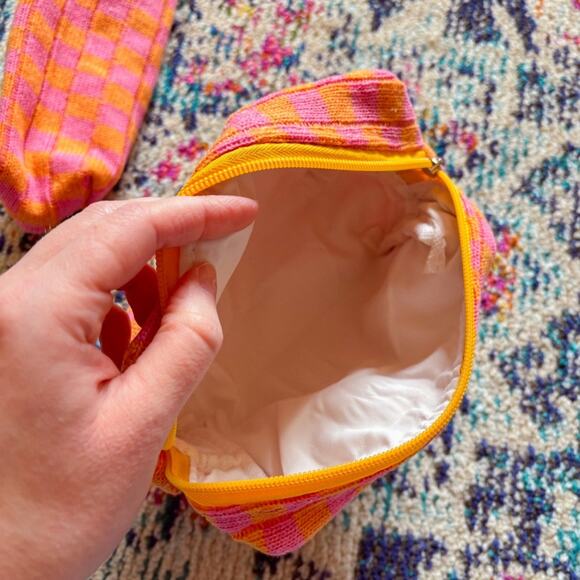 3pcs Checkered Pink & Orange Travel Cosmetics Bag Set 🧡 - Picture 7 of 9